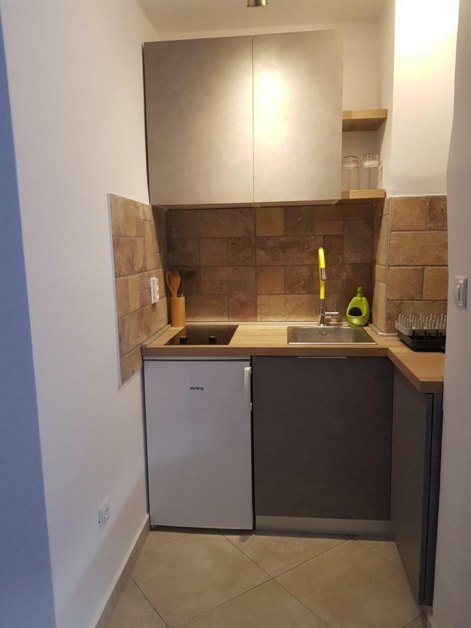 شقة L&M Studio Apartman بولا المظهر الخارجي الصورة