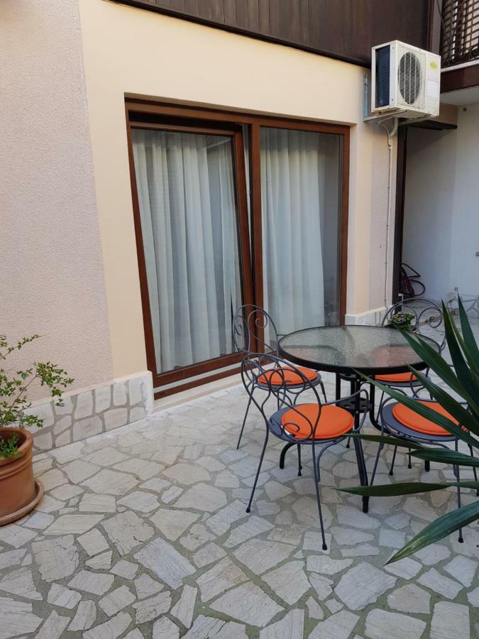 شقة L&M Studio Apartman بولا المظهر الخارجي الصورة